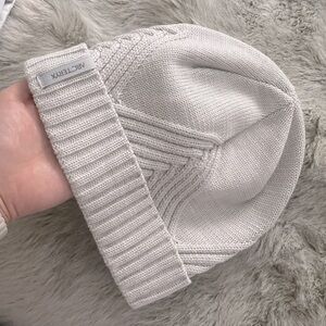 Arc’teryx beanie wool